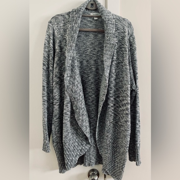 Dress Barn Long Sleeved Cardigan Sweater - Picture 4 of 7